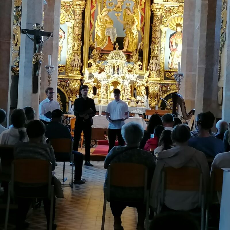 Koncert Glasbene šole Škofja Loka v crngrobški cerkvi